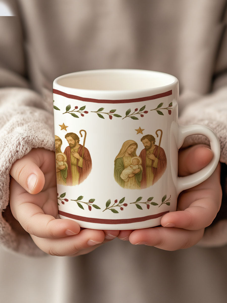 Taza navidad sagrada familia - detalle del diseño en cerámica